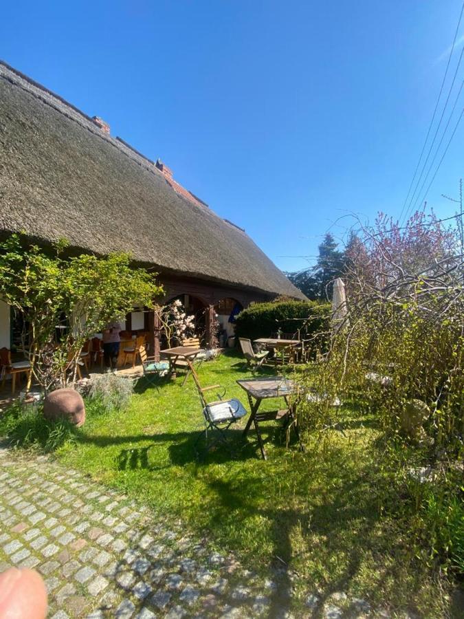 Fischerhaus Galenbeck Bed & Breakfast Dış mekan fotoğraf